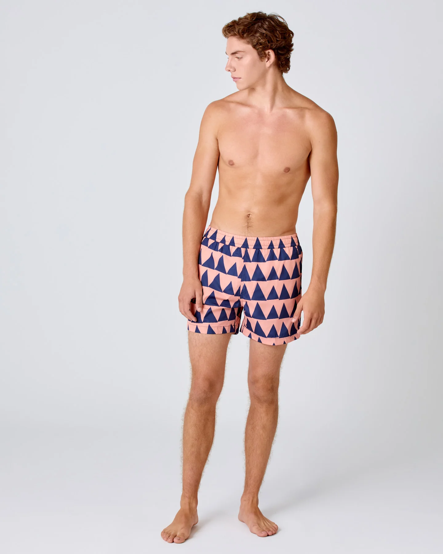 Fontes Sunrise Triangles Pattern - Image 4
